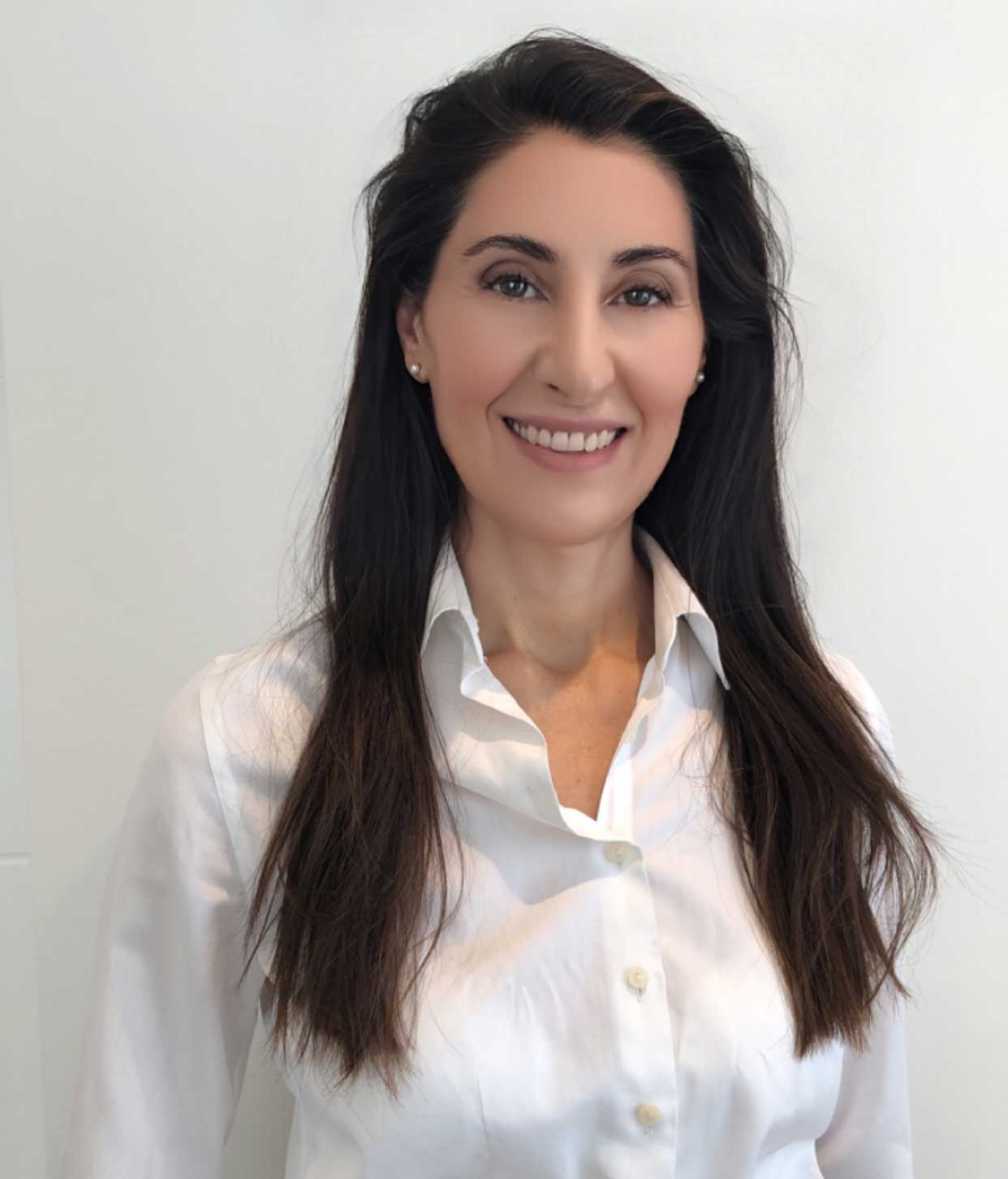 Dr Cristina Llamas-Rey