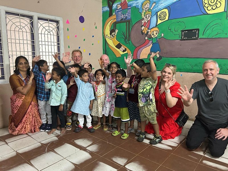 Team with school children